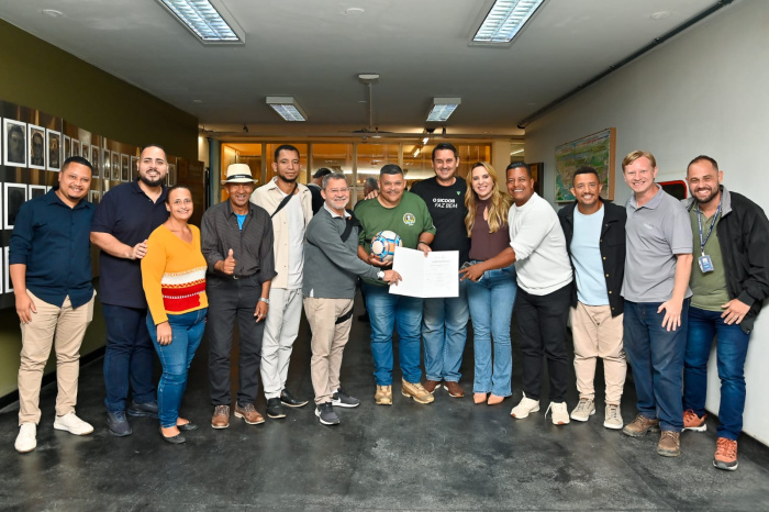 Ordem de Serviço para reforma do campo de grama sintética do Parque Dom Luiz Gonzaga
